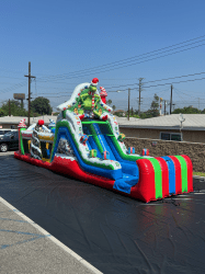 E71093EC C837 44CE 8C57 D94B80E00073 1760565916 Christmas obstacle course